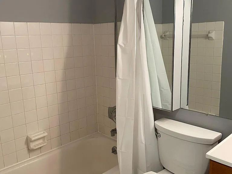Full Bath upstairs.