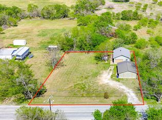 708 S Kerr St, Blooming Grove, TX 76626