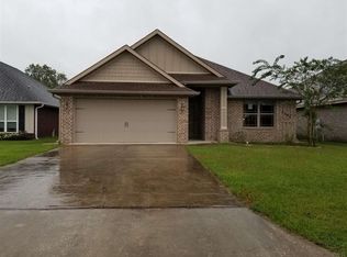 2546 Fiddlers Cir, Cantonment, FL 32533