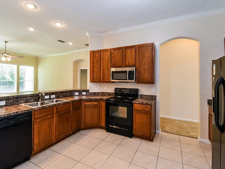 7068 Rapid River Dr W — Photo 8
