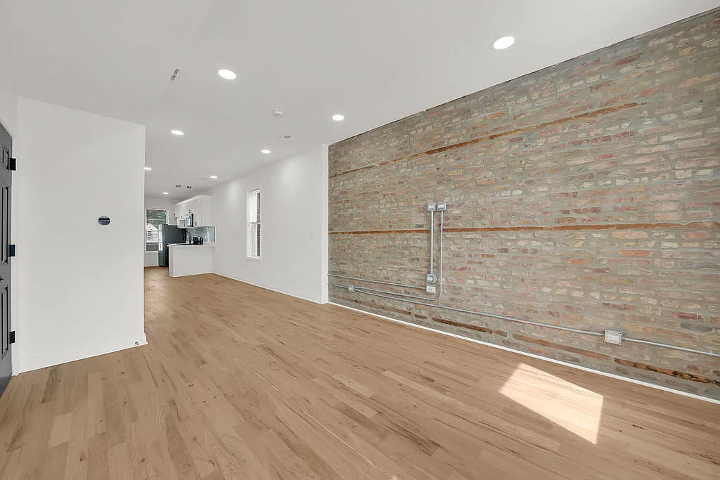 3 bed, $2,650 — Photo 4