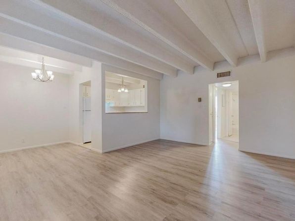 1100 Alvarado Dr SE APT 310, Albuquerque, NM 87108