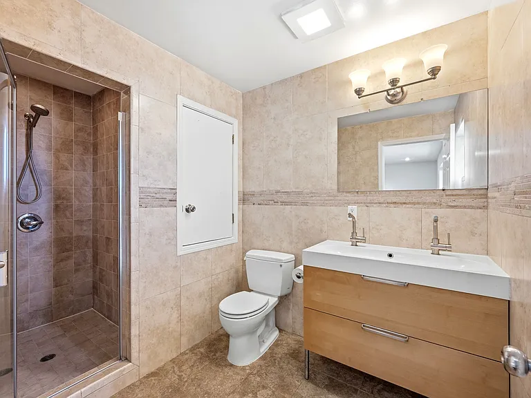 407 Joost Ave — Photo 17