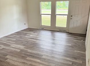 6820 Old Porter Rd, Portage, IN 46368