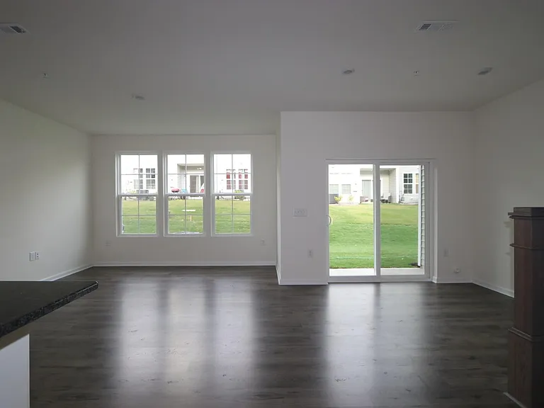 1012 Yatesbury Pl — Photo 10