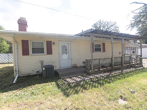 3rd image of 516 127th Ave
