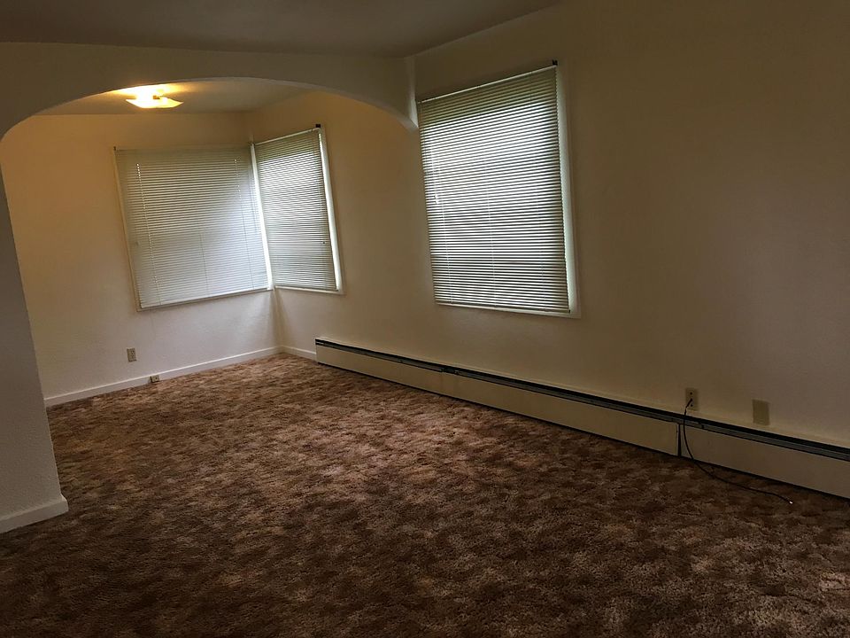 Living dining room