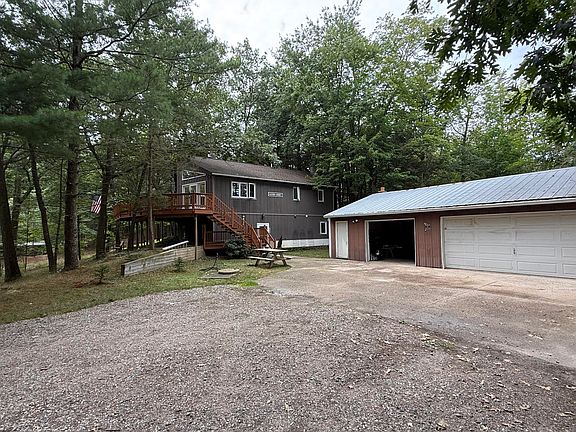 2nd image of 5700 W Lakeshore Ct