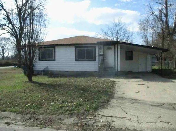 99 Water St, North Little Rock, AR 72117