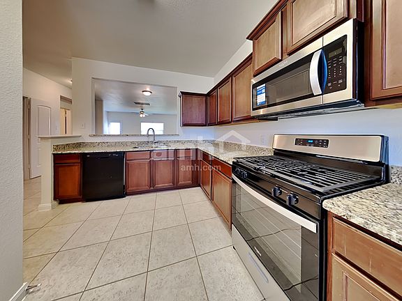 3rd image of 9210 Bald Cypress St