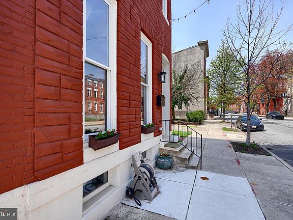 4th image of 1410 Druid Hill Ave