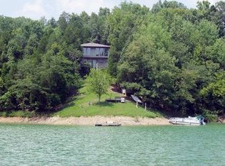 1834 Ridgecrest Dr, Dandridge, TN 37725