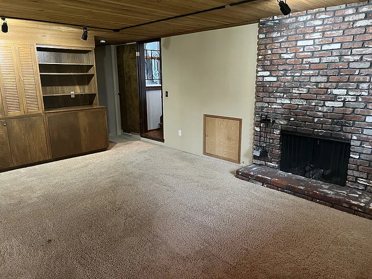 11820 NW Marylee Ct — Photo 6