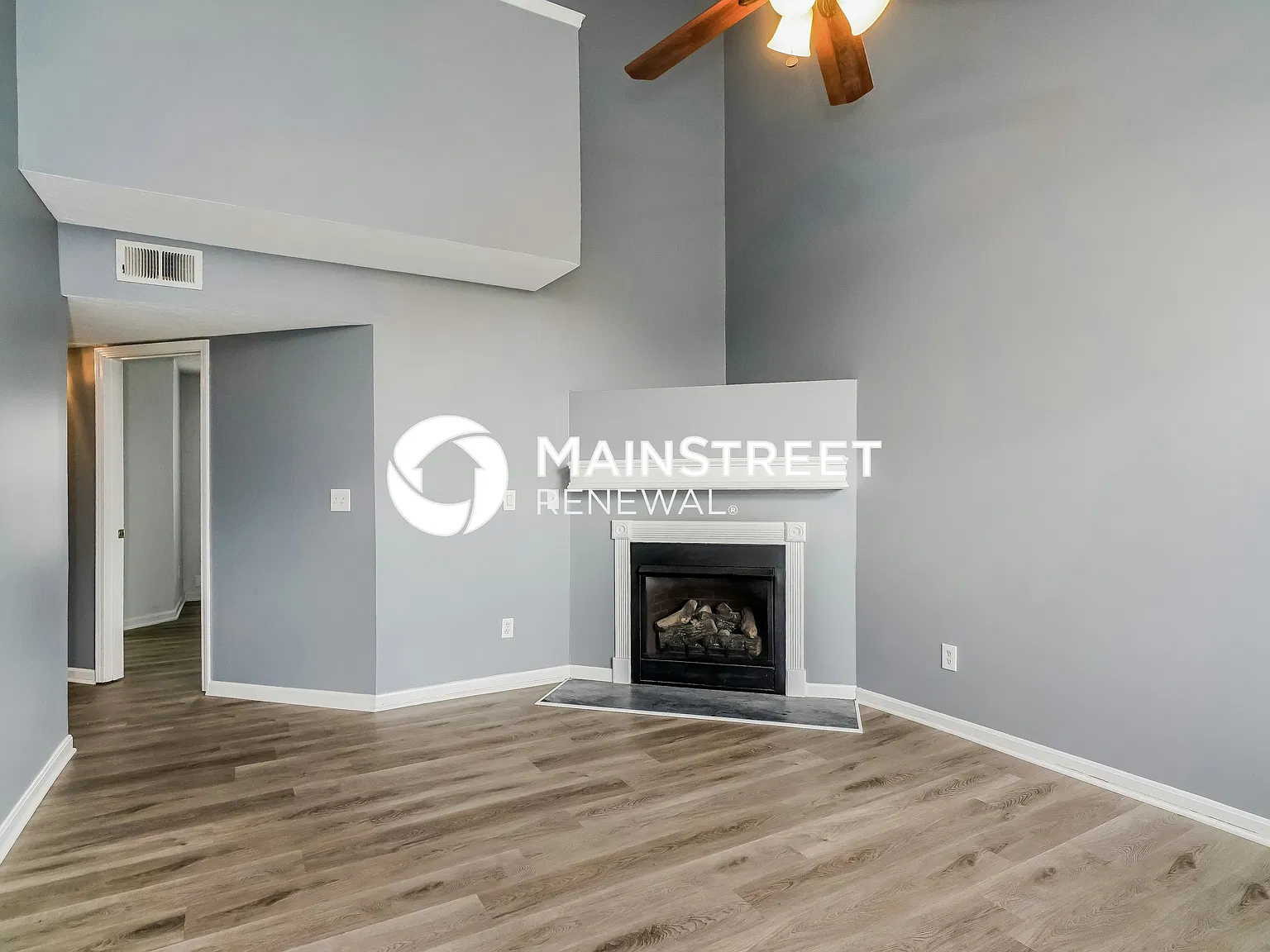 10715 Bayport Rd — Photo 4