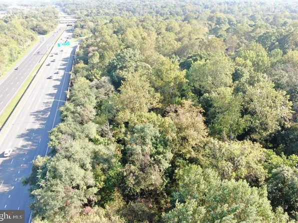 205/ACRE S Shaker Dr, Columbia, MD 21046