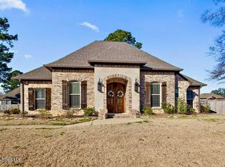 215 Wellington Way, Brandon, MS 39047