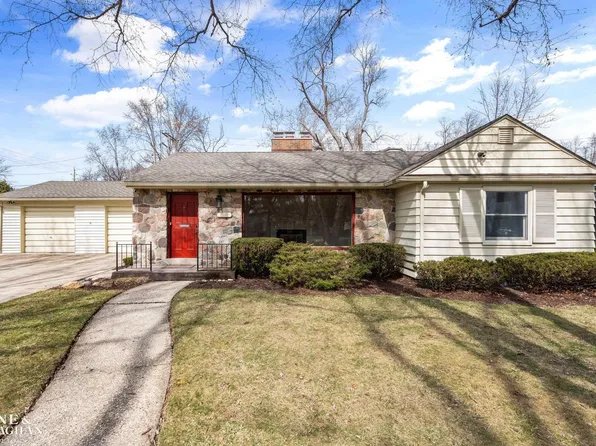 16240 Amherst Ave, Beverly Hills, MI 48025