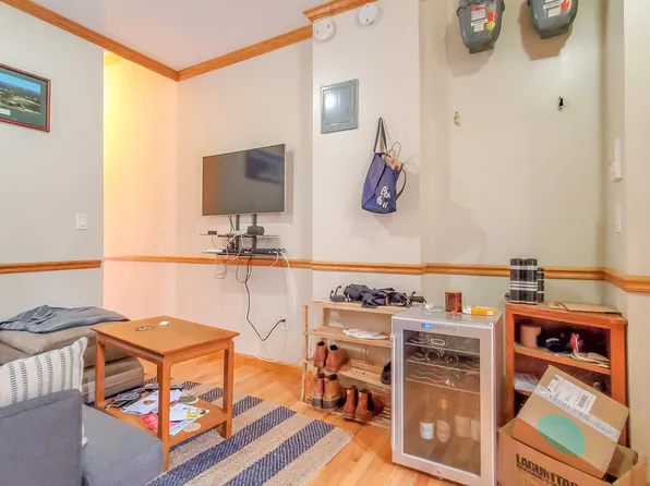 97 East 7th Street image 3 of 9