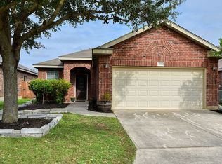 10511 Weser Ln, Helotes, TX 78023