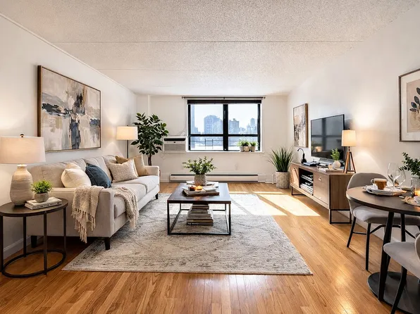 220 Manhattan Ave APT 1U, New York, NY 10025