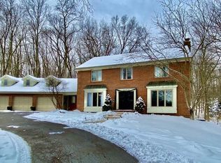 1585 Tammarron Ave SE, Grand Rapids, MI