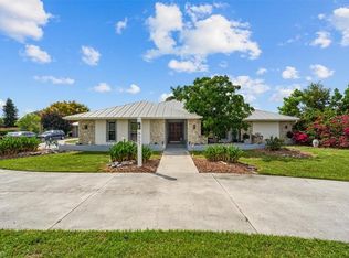 9957 Winterview Dr, Naples, FL 34109