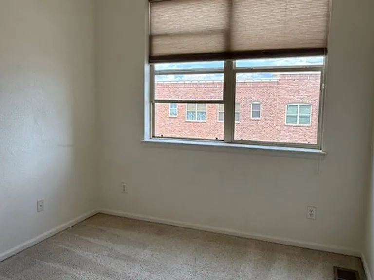 5407 Zephyr Ct — Photo 25