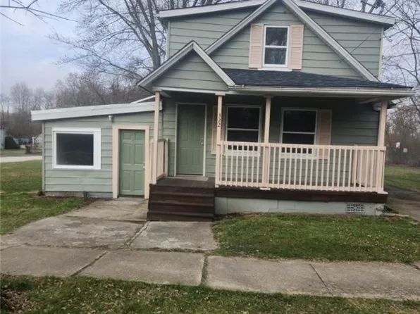 322 Joseph Ave, Barberton, OH 44203