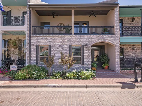 22 Lafayette Pl, Midland, TX 79705