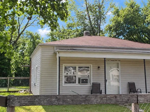 134 N Roosevelt St, Bloomington, IN 47408