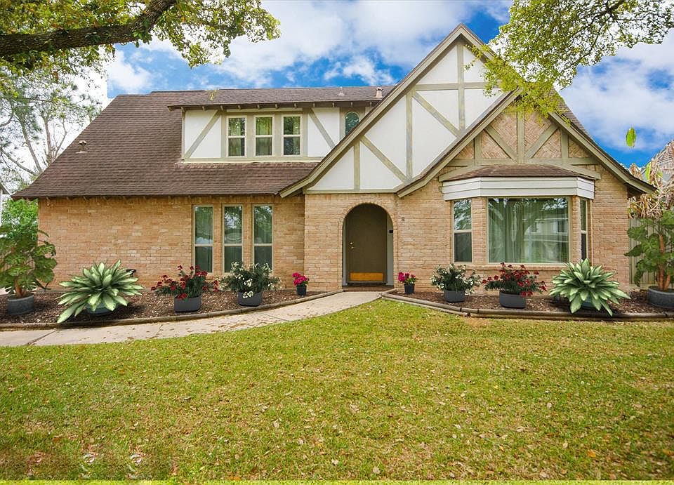 1st image of 605 Tanglewood Dr