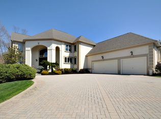 1126 Timbergate Dr, Jenkintown, PA 19046