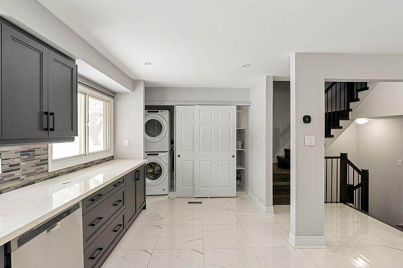 Aurora House for rent - 3 Bedrooms — photo 17
