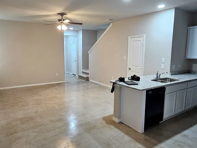7239 Converse Ridge Ln #102 — Photo 5