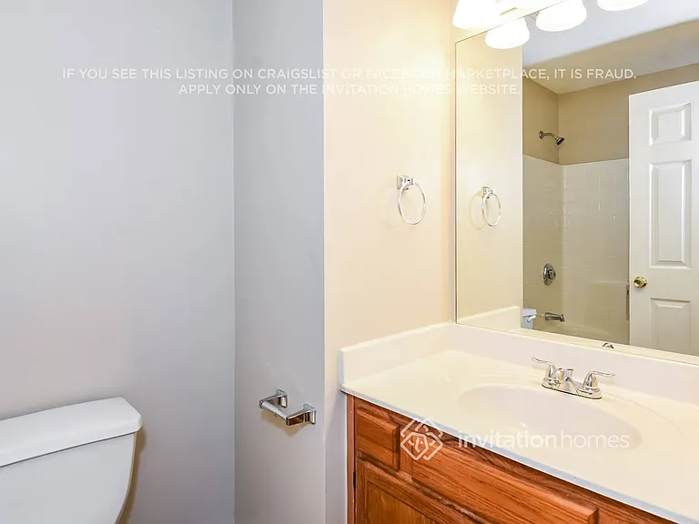 940 Twin Brook Ct — Photo 15
