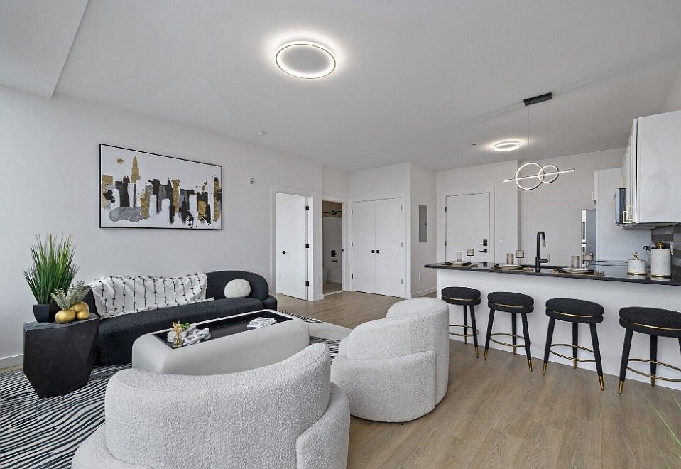 1st image of 855 Main St #808