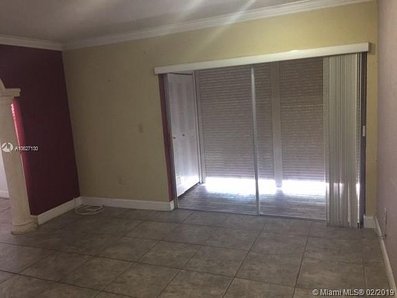 3rd image of 1560 W 46th St #240