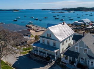 21 Seabreeze Ave, Stonington, ME 04681