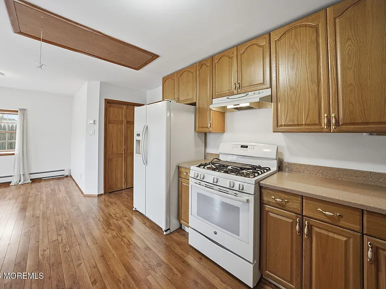 120 2nd St #BACK HOME — Photo 6