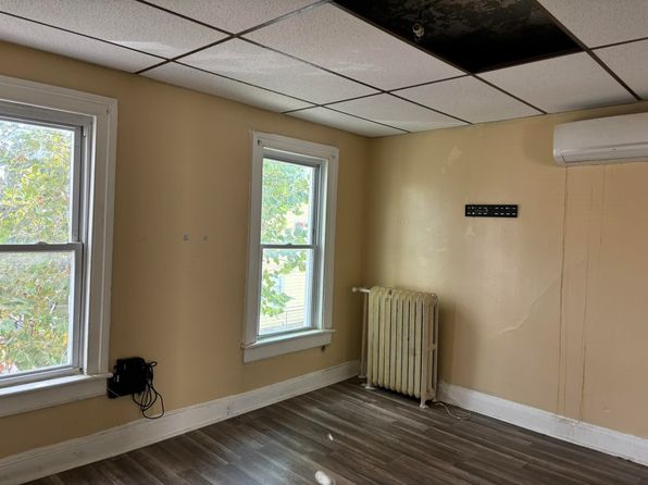 jersey-city-new-jersey-38898354 picture