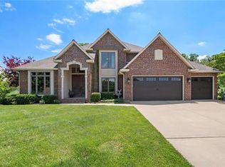 8630 Savoy Ln, O'Fallon, IL 62269