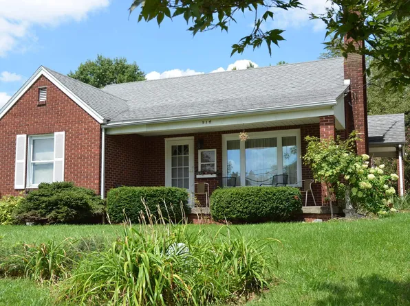 914 W 6th St, Jasper, IN 47546