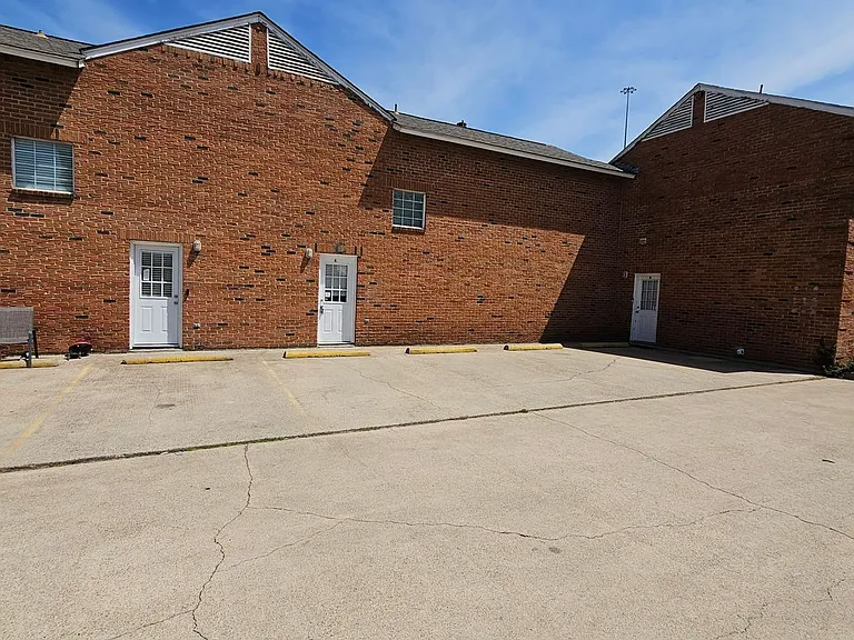 1400 Darr St #C — Photo 21