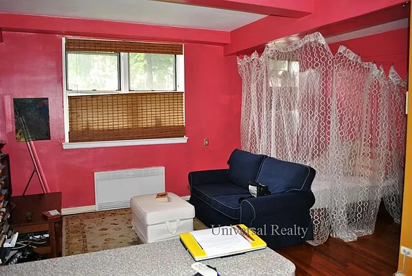 Sold by Universal Realty Group | media 13