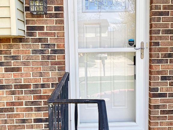 3rd image of 3191 Alderridge Ct