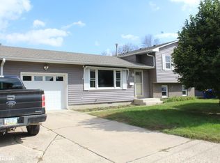 1065 Center Ave, Garner, IA 50438