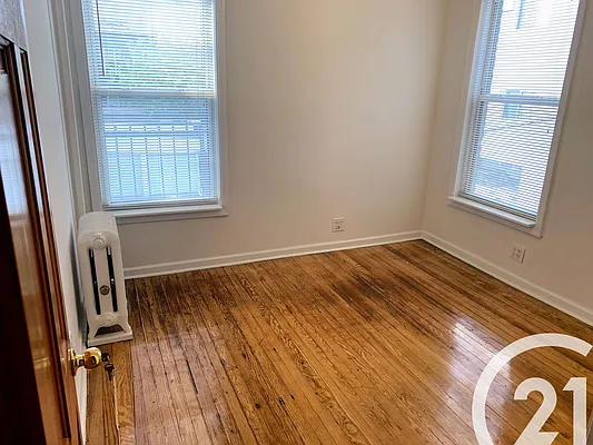 Rented by Century 21 Unique Realty | media 37