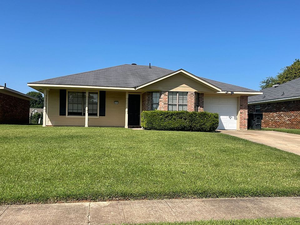 1st image of 2435 Brookside Dr