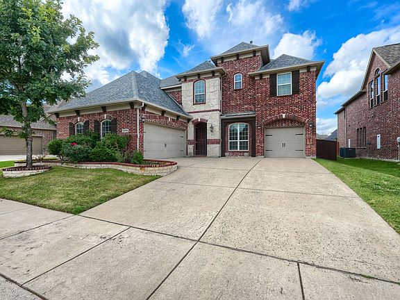 2nd image of 12990 Lourdes Ln