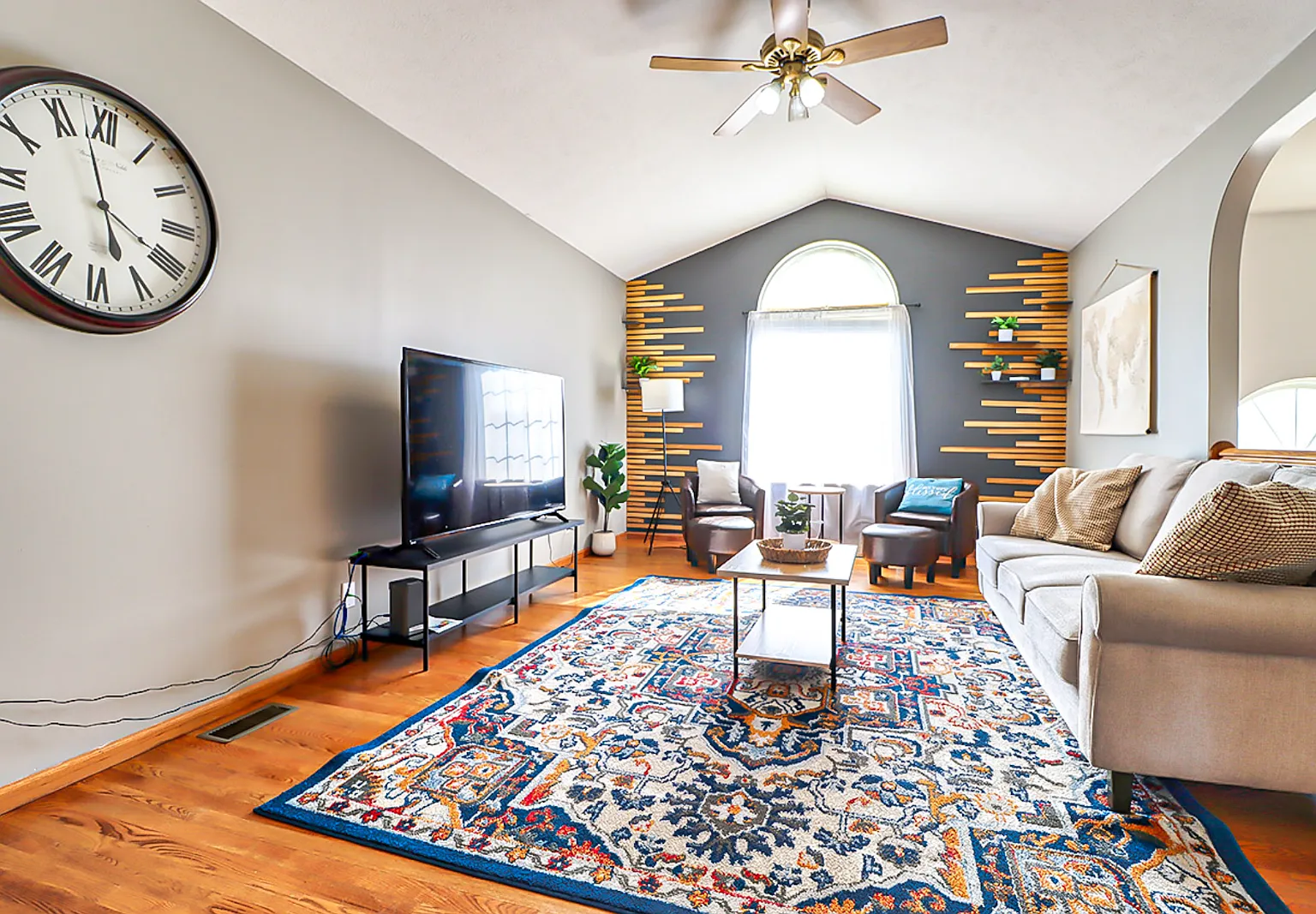 1524 Hilltop Road — Photo 4